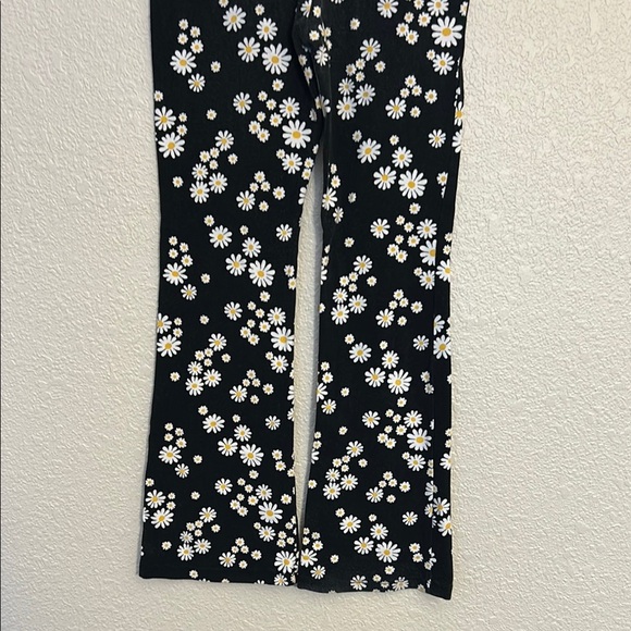 Floral Black Girls Pants - Picture 5 of 14